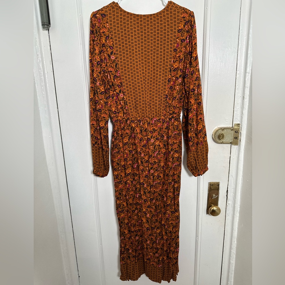 Long Sleeve Dress in Orange and Brown Perfect for Fall - Picture 9 of 9